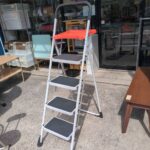 4段脚立トレー付き