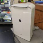 シャープ　衣類乾燥除湿器　CV-L71