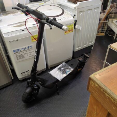 AINOHOT　電動キックボード　SAGA SUV　