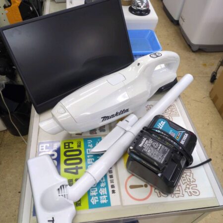 マキタ　コードレススティッククリーナー　CL107FD　