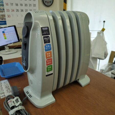 デロンギ　ミニオイルヒーター　RHJ01A0505