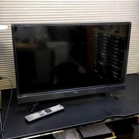 アイワ　液晶テレビ　TV-32HF10W