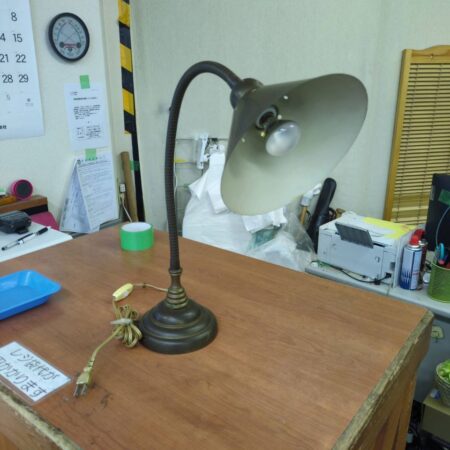 ローラアシュレイ　テーブルランプ