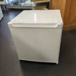 オーヤマ　1ドア冷蔵庫　PRC-B051D