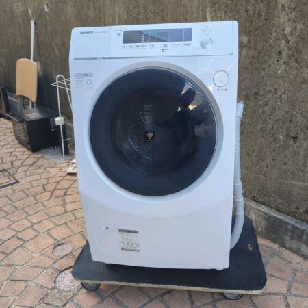 シャープ　４ドア冷蔵庫　ドラム式洗濯機