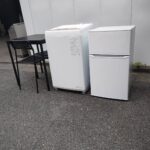 ハート電機　冷蔵庫　HYDF-2-11　東芝　洗濯機　AW-45GA4　ダイニングテーブル3点SET
