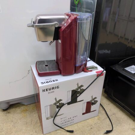 キューリグ　カプセル式コーヒーメーカー　BS300