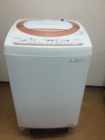 東芝ファミリー向け洗濯機　7.0K　2013年製　AW-70DM