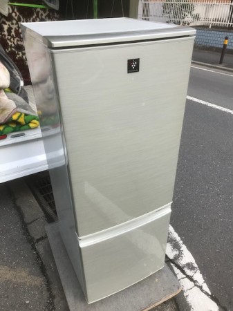 冷蔵庫 シャープ 137L SJ-PD17W 2012年製 