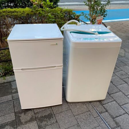 ヤマダ90L冷蔵庫｢YRZ-C09B1｣19年・ヤマダ4.5K洗濯機｢YWM-T45A1｣18年製