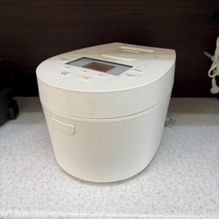 炊飯器　オーブントースター　ガステーブル