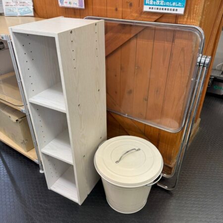 カラーボックス　ゴミ箱　折りたたみテーブル