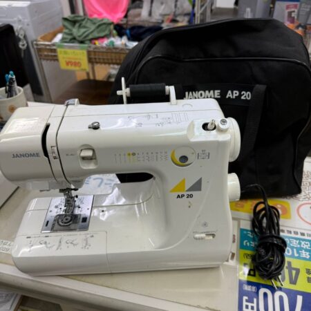 ジャノメ　ミシン　660型