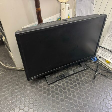 東芝　19インチ液晶テレビ　19S24