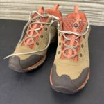 MERRELL　トレッキングシューズ　Avian Light Leather　登山靴