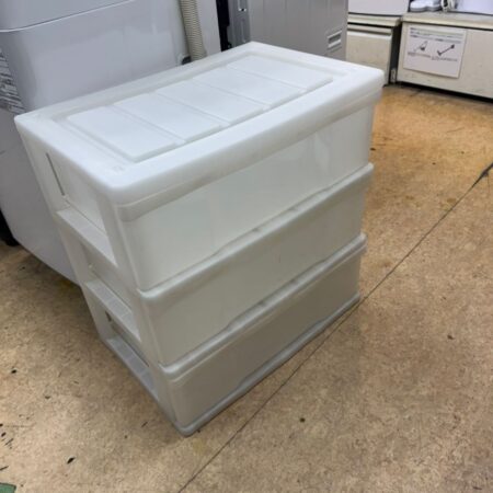 プラケース