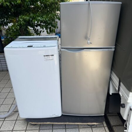 128L冷蔵庫　シャープ　4.5Kg洗濯機　ハイアール