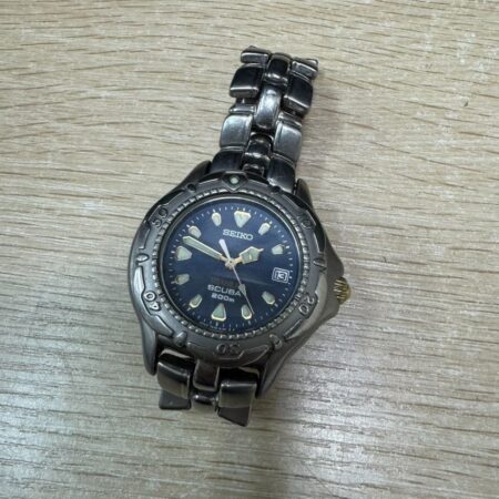 SEIKO　ダイバーウォッチ　SCUBA　7N35-6120