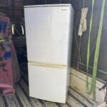 シャープ　冷蔵庫　SJ-14W