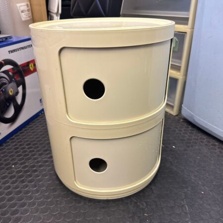 カルテル　コンポニビリ