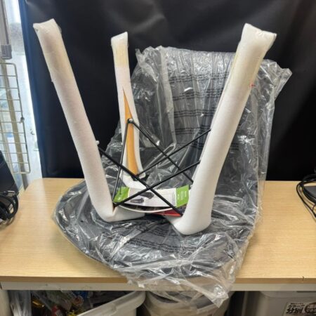 Bayside Furnishings　アクセントチェアー