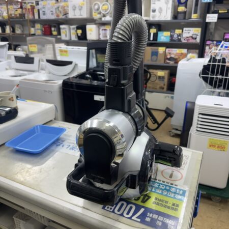 東芝　サイクロン掃除機　トルネオV　VC-S630X