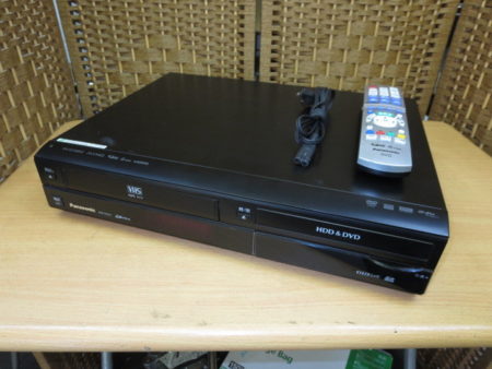 Panasonic HDD搭載VHS一体型ハイビジョンDVDレコーダー DMR-XP22V